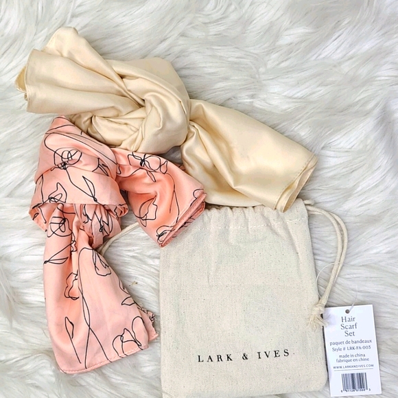 lark & ives Accessories - Scarf Set Hair Tie Purse Wrap Creme Pink Square Brand New 2-piece Spring Preppy